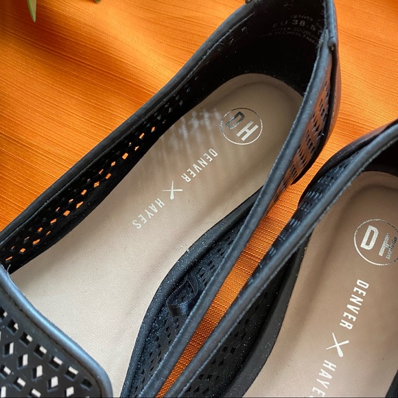 NWOT Denver Hayes Black Short Heeled Flats Slip On - Picture 4 of 6